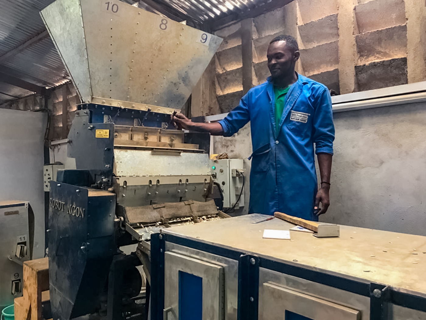 One of the machine operators working on the Robot Ngon, in Yaoundé, Cameroon. Photo Courtesy: Sem Production