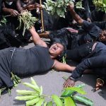 women in Jos wail over killings afp1