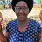 Organic farmer and mentor Rosa Ramaipadi works with a network of rural farmers in Limpopo to promote agroecological farming practices. (Photo: Lucas Ledwaba / Mukurukuru Media)