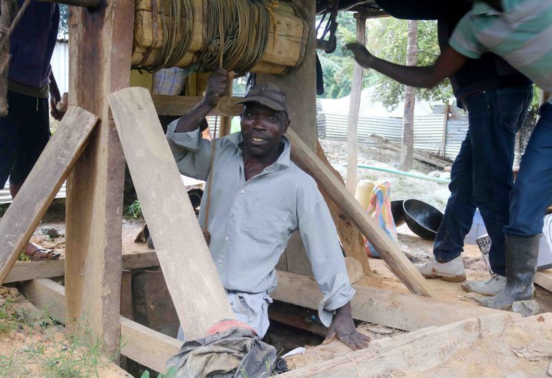 Christantus Induli, coming out of a 40-foot gold mine in the Musali area of Ikolomani, Kakamega County. Photo credit: Nathan Ombuni.