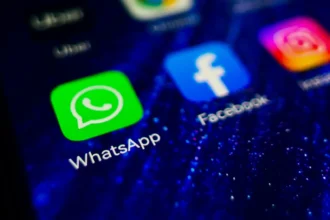 WhatsApp cellphone icon