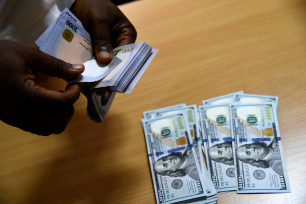 naira and dollar