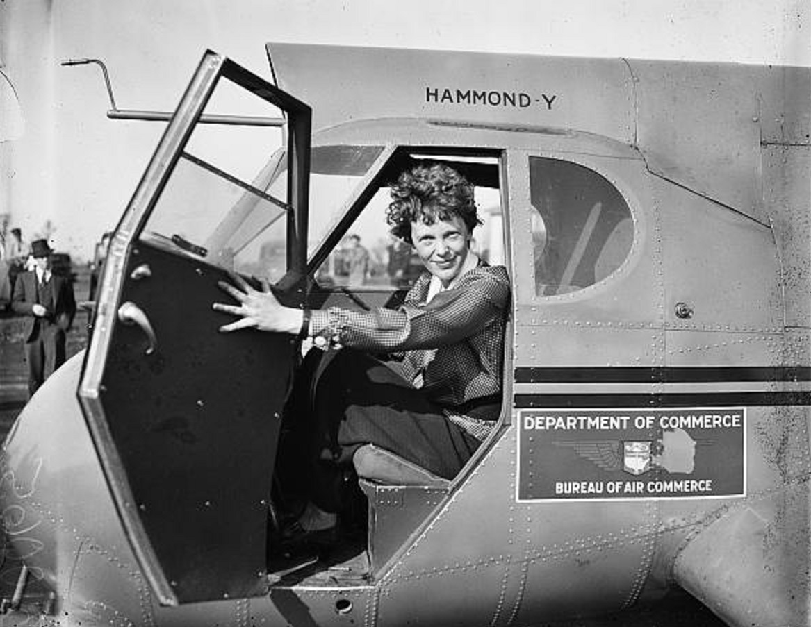Earhart Amelia 0