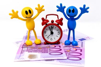 alexas fotos time is money 3290975 640